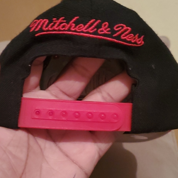 Chicago bulls hat - Picture 2 of 8